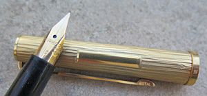 PARKER 75 GOLD PLATED TREE BARK PATTERN, SIMILAR TO THAT USED ON THE PARKER 105 LINE OF PENS